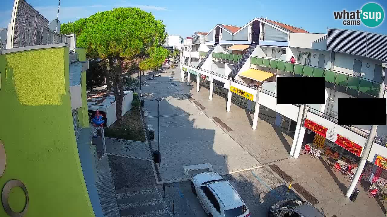 Webcam Rue Commerçante de Bibione – Vue en direct