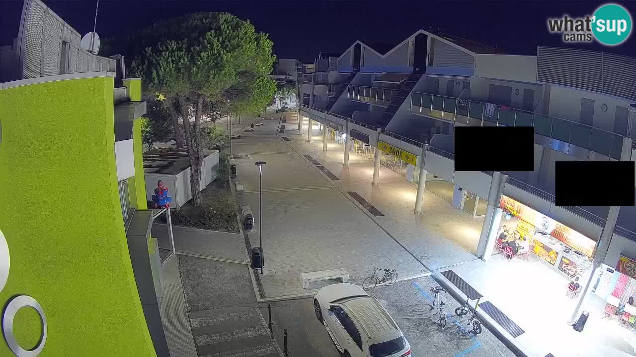 Webcam Via dello Shopping Bibione – Diretta Live