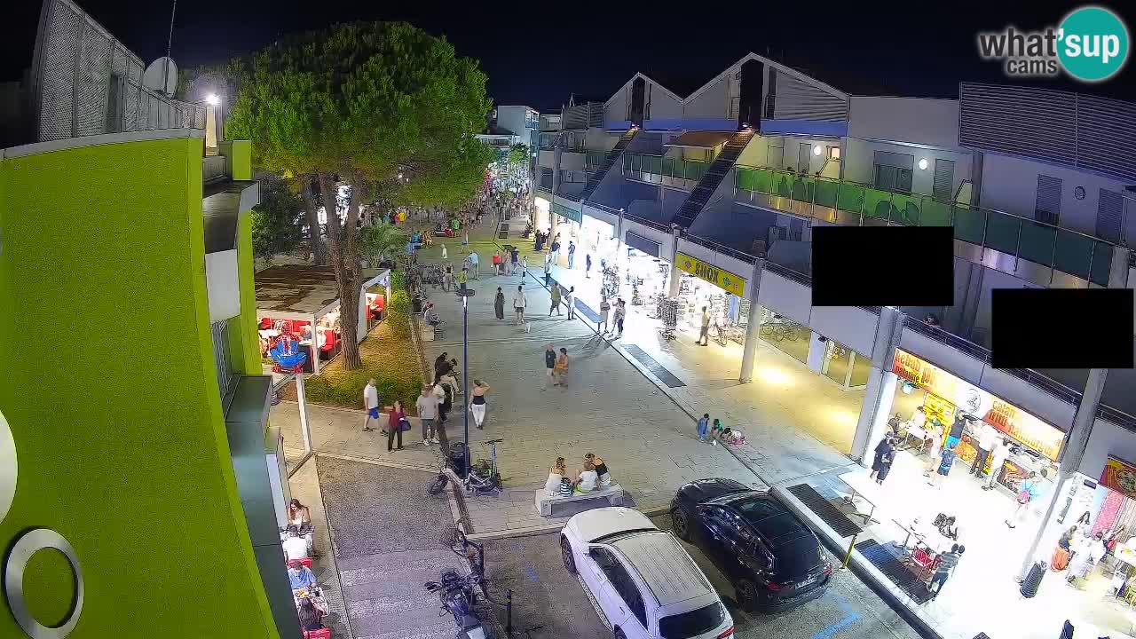 Bibione Shopping Street Webcam – Live View