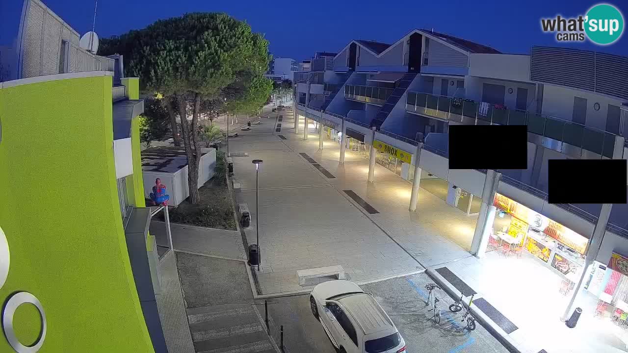 Web kamera Bibione – Trgovačka ulica uživo