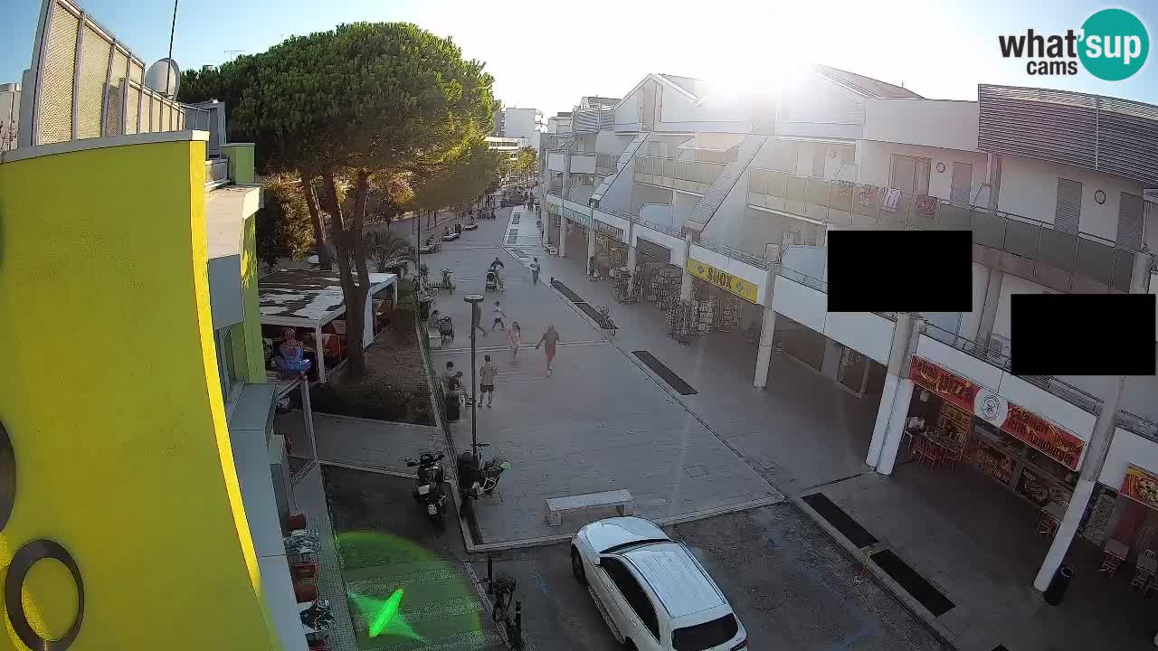 Webcam Via dello Shopping Bibione – Diretta Live