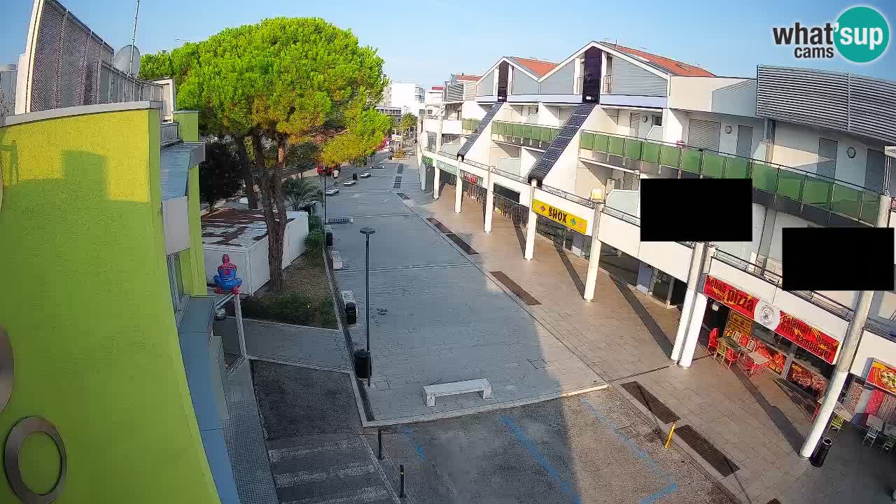 Webcam Rue Commerçante de Bibione – Vue en direct