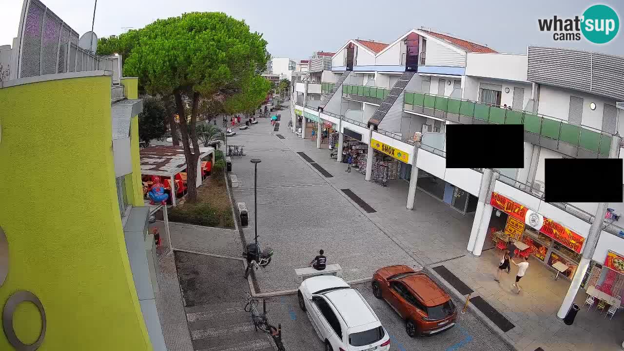 Webcam Rue Commerçante de Bibione – Vue en direct