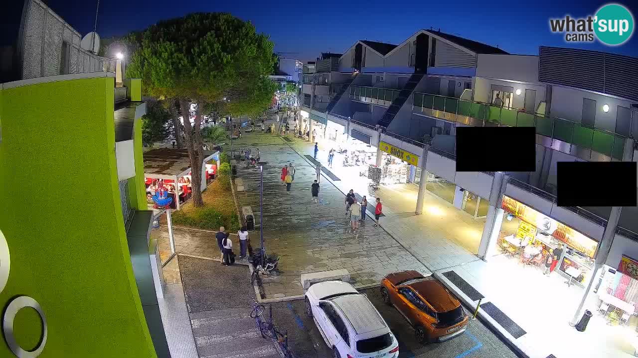 Webcam Rue Commerçante de Bibione – Vue en direct