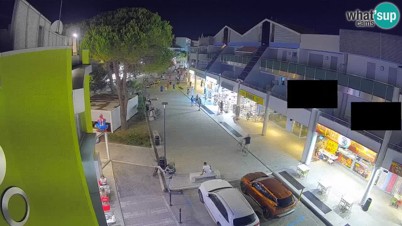 Bibione Shopping Street Webcam – Live View