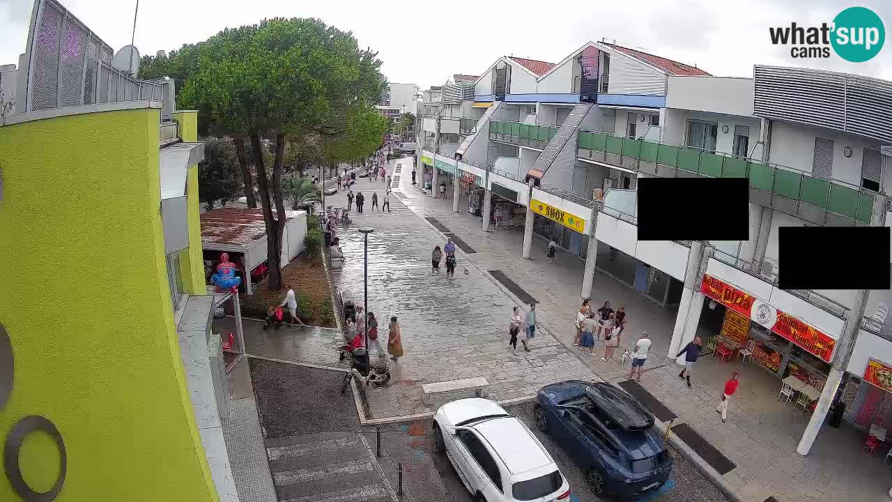 Bibione Shopping Street Webcam – Live View