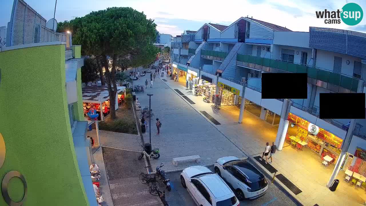 Web kamera Bibione – Trgovačka ulica uživo