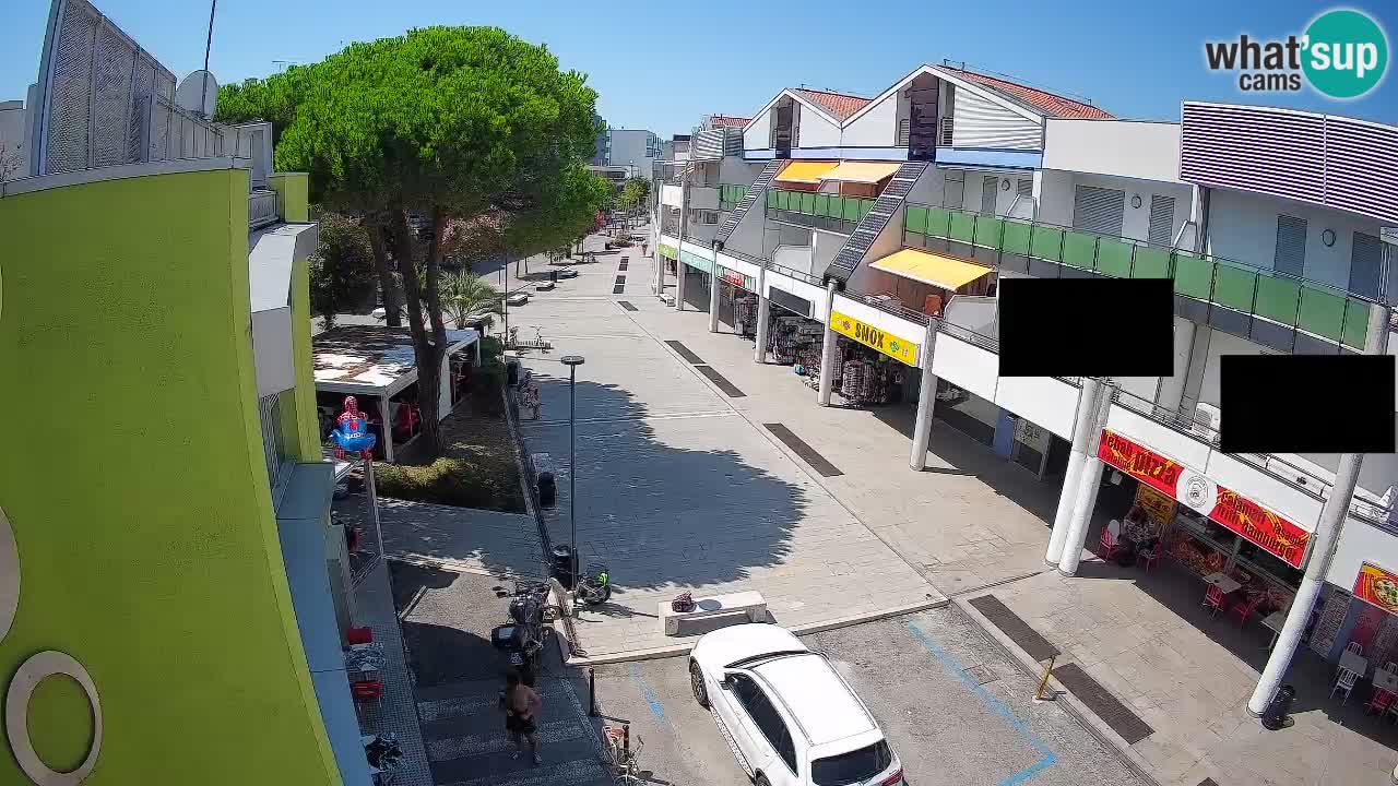 Webcam Rue Commerçante de Bibione – Vue en direct