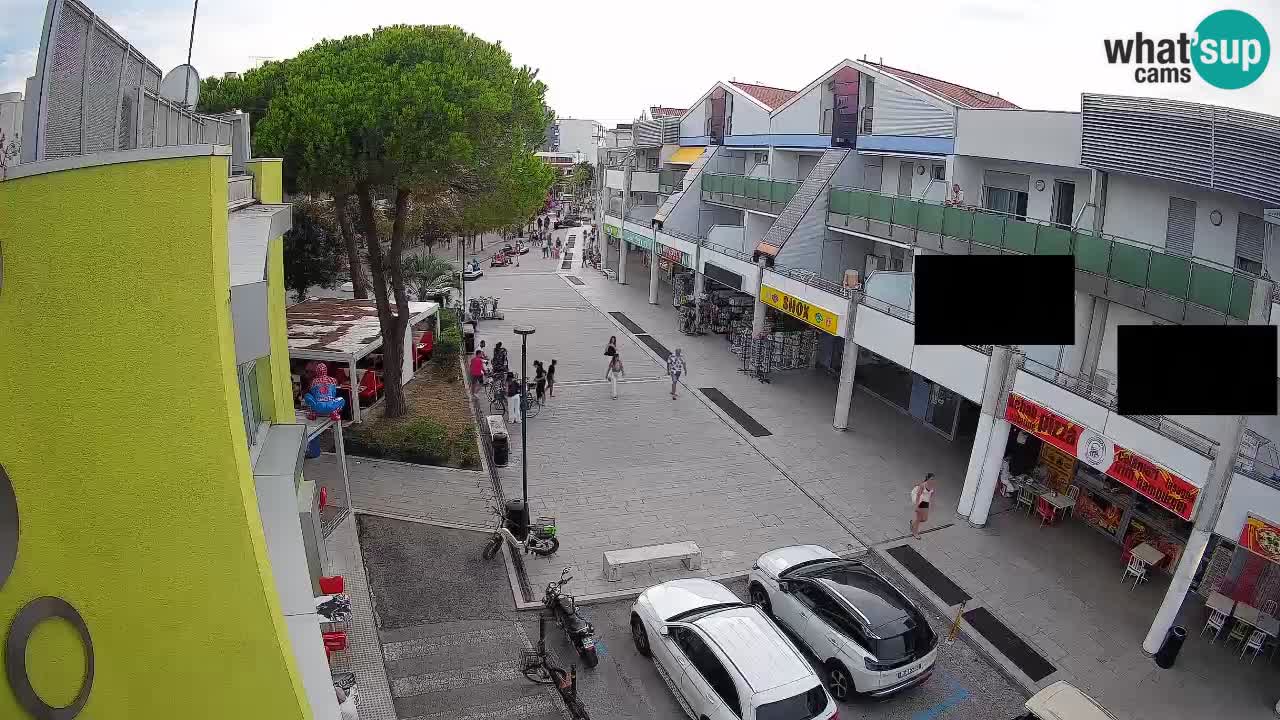 Webcam Rue Commerçante de Bibione – Vue en direct