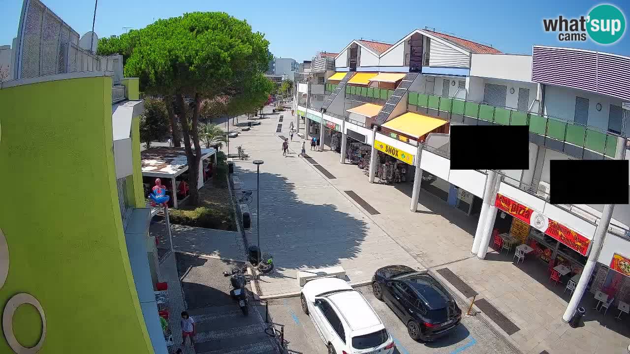 Spletna kamera Bibione Nakupovalna ulica – v živo
