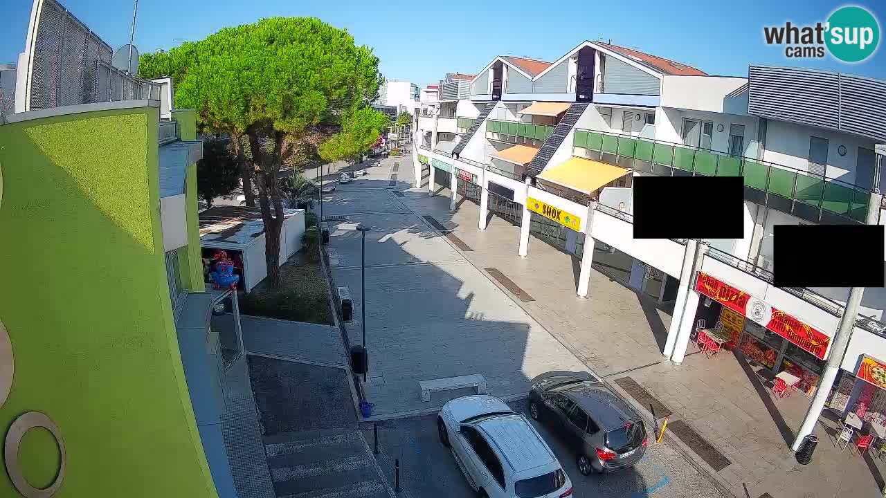 Webcam Rue Commerçante de Bibione – Vue en direct