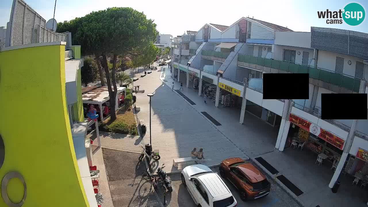 Webcam Rue Commerçante de Bibione – Vue en direct