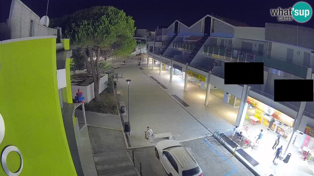 Webcam Rue Commerçante de Bibione – Vue en direct