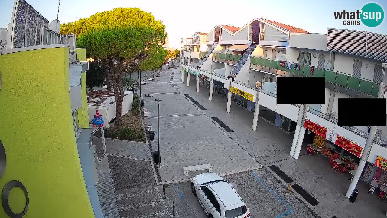 Webcam Calle Comercial de Bibione – En Directo