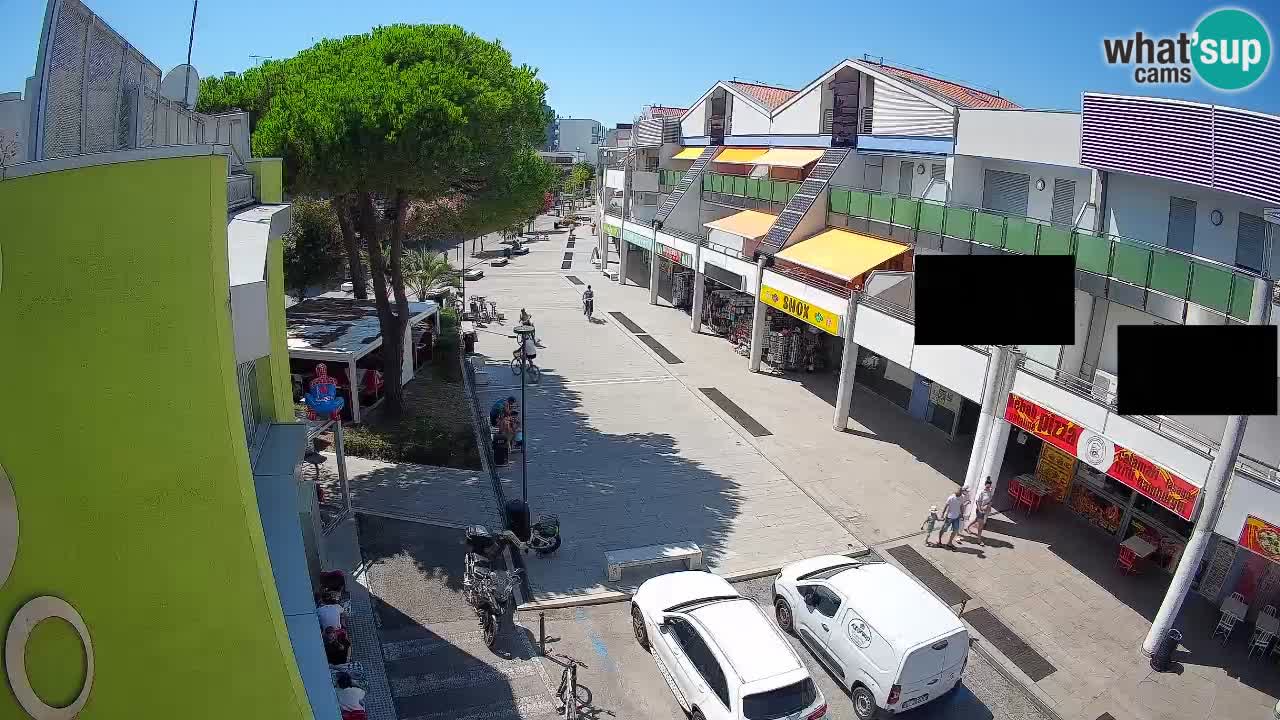 Webcam Rue Commerçante de Bibione – Vue en direct