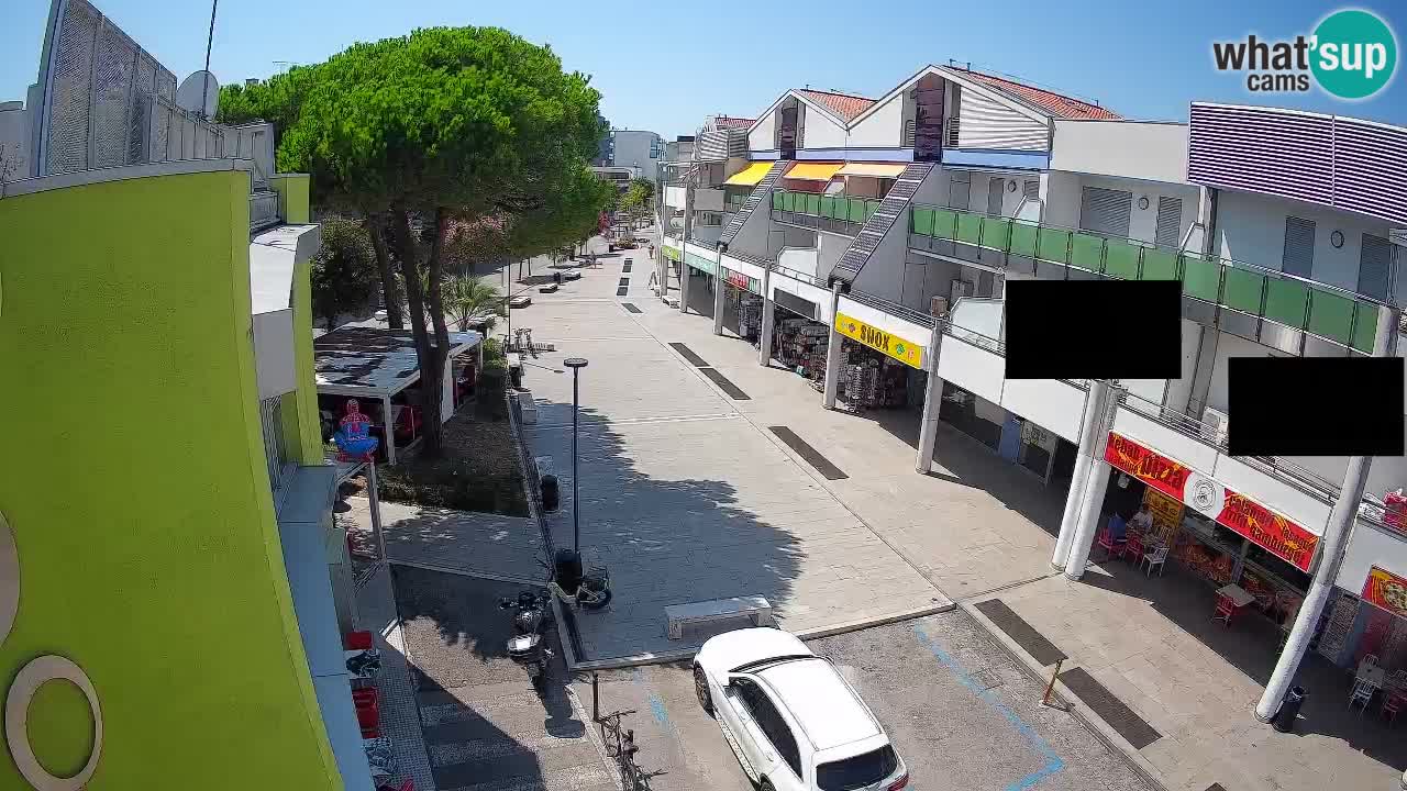 Webcam Rue Commerçante de Bibione – Vue en direct