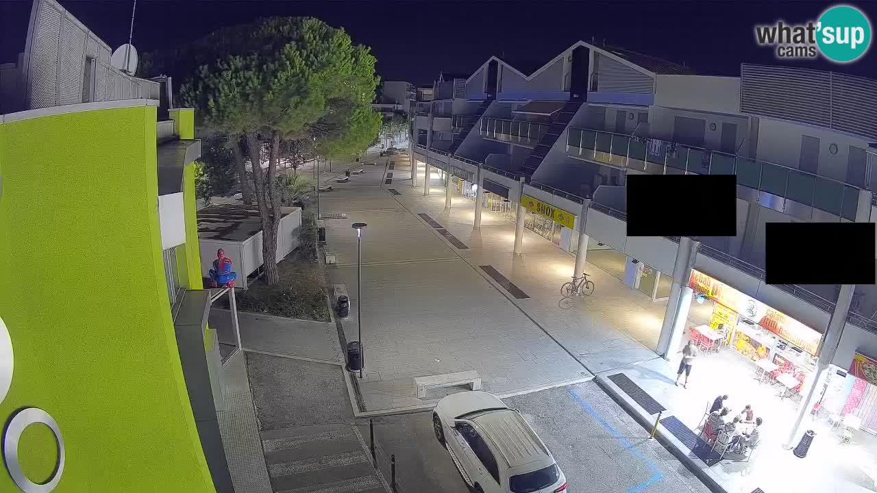 Webcam Via dello Shopping Bibione – Diretta Live