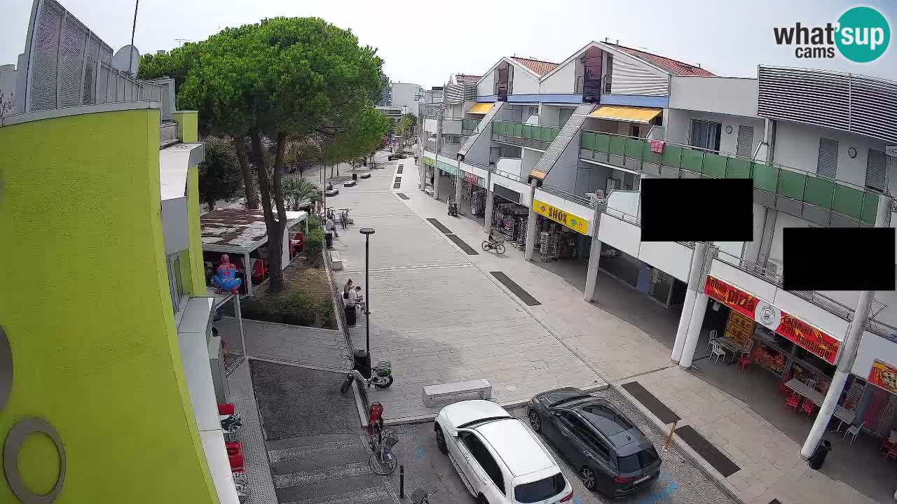 Webcam Rue Commerçante de Bibione – Vue en direct