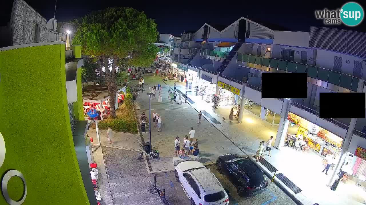 Bibione Shopping Street Webcam – Live View
