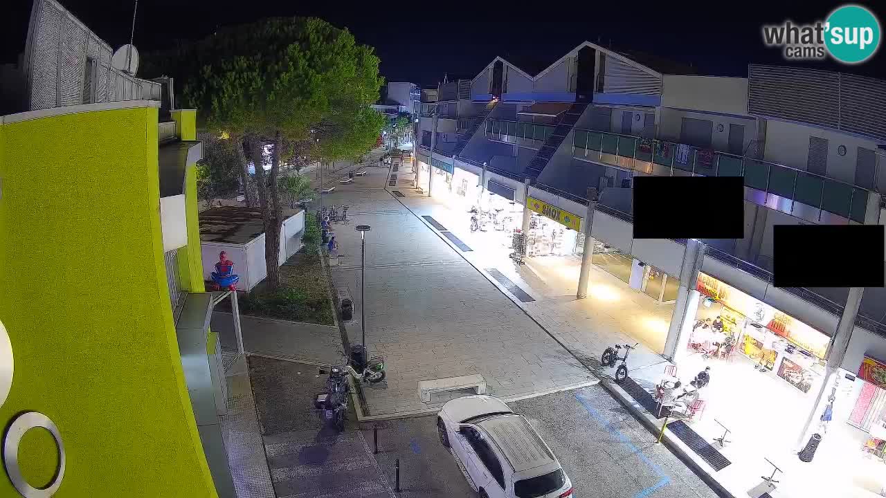 Web kamera Bibione – Trgovačka ulica uživo