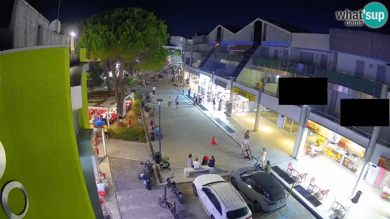 Bibione Shopping Street Webcam – Live View