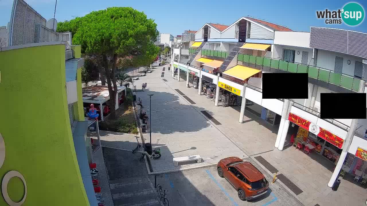 Bibione Shopping Street Webcam – Live View