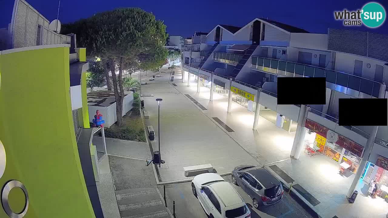 Webcam Rue Commerçante de Bibione – Vue en direct