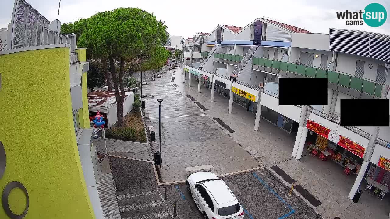 Webcam Rue Commerçante de Bibione – Vue en direct