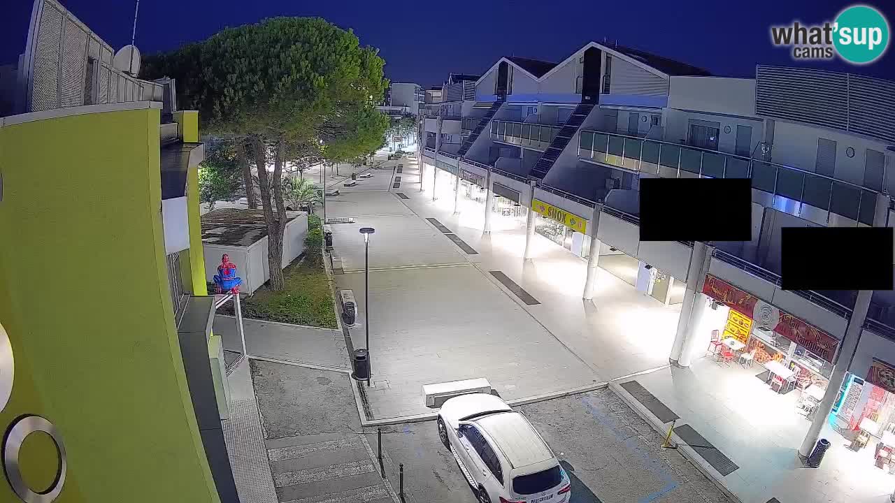Webcam Via dello Shopping Bibione – Diretta Live