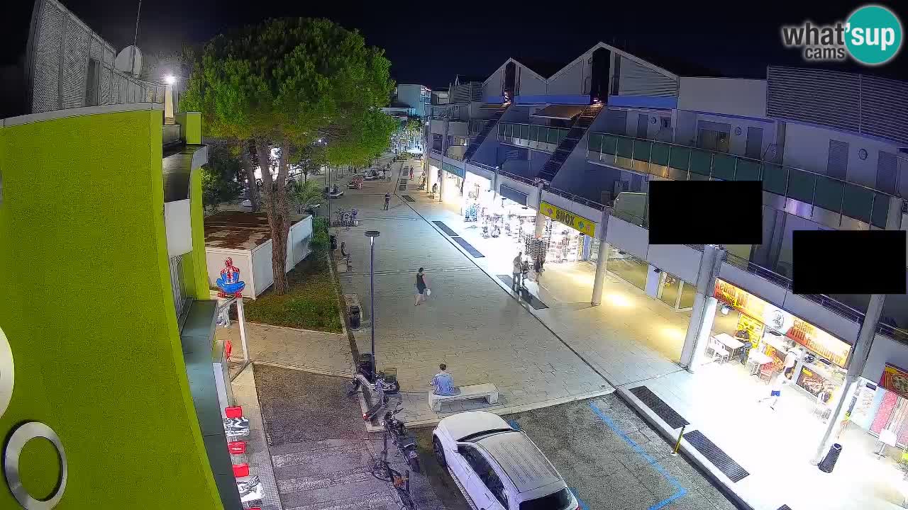 Bibione Shopping Street Webcam – Live View