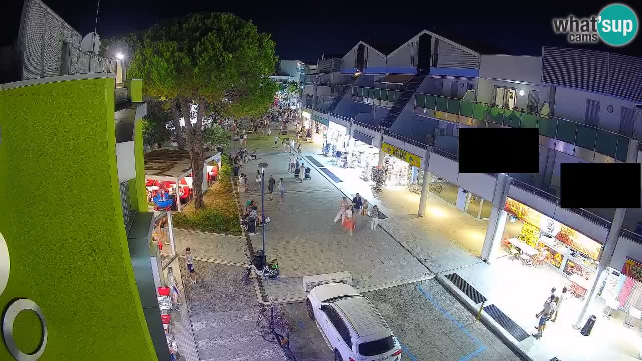 Bibione Shopping Street Webcam – Live View