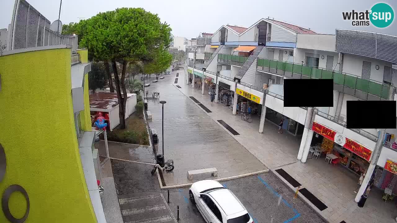 Spletna kamera Bibione Nakupovalna ulica – v živo