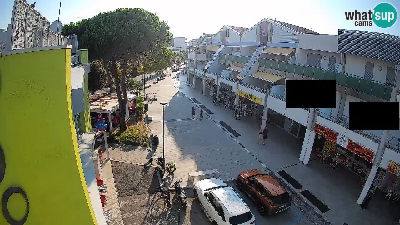 Spletna kamera Bibione Nakupovalna ulica – v živo