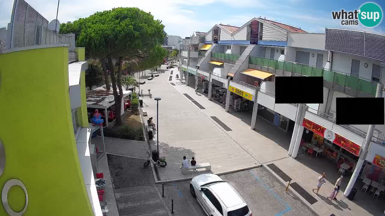 Webcam Rue Commerçante de Bibione – Vue en direct