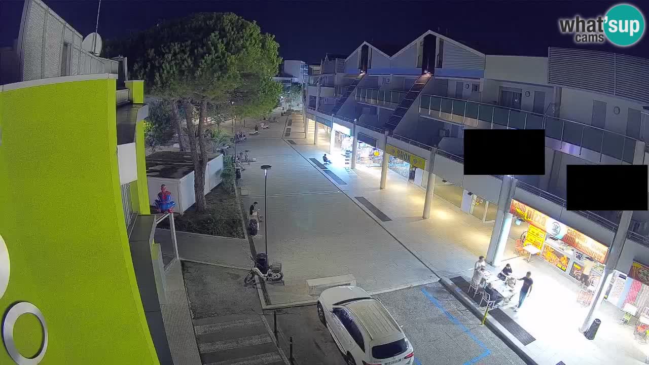 Webcam Via dello Shopping Bibione – Diretta Live