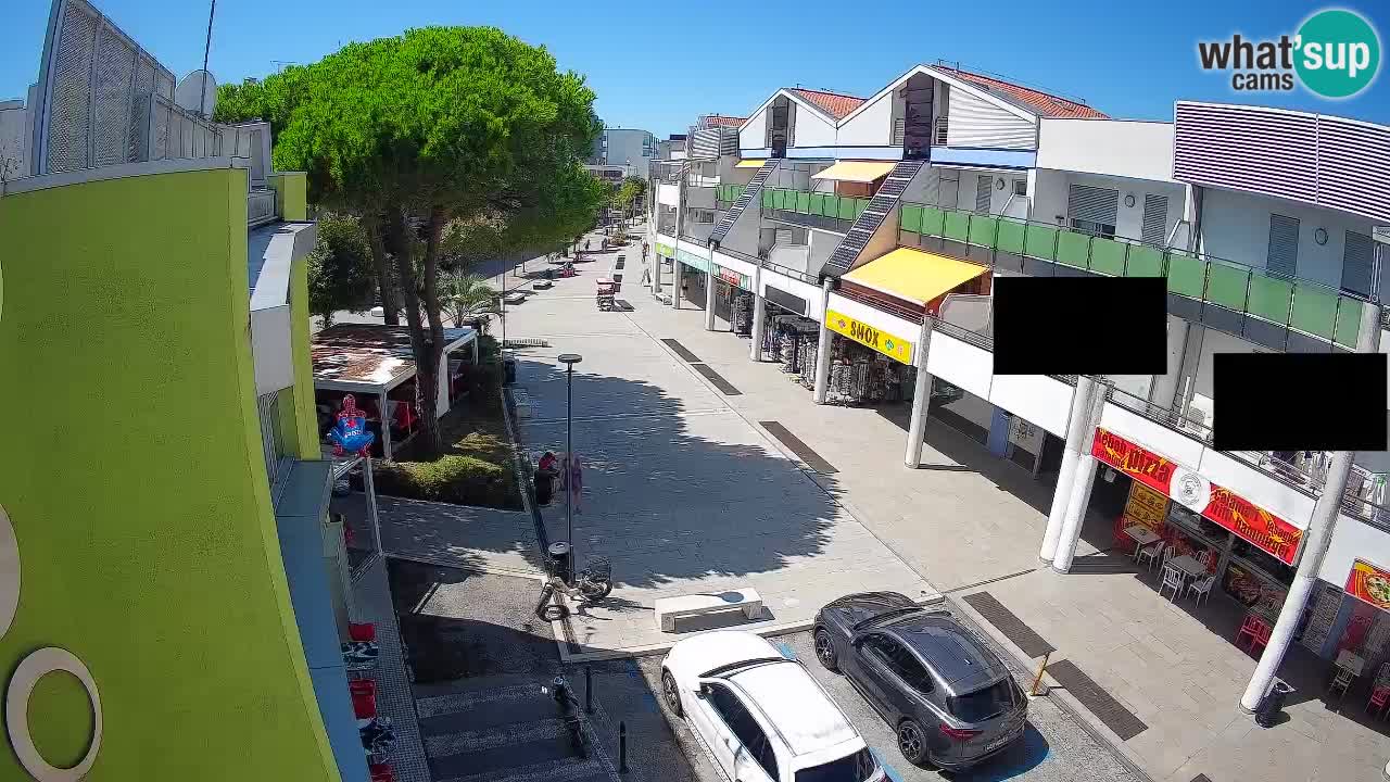 Spletna kamera Bibione Nakupovalna ulica – v živo