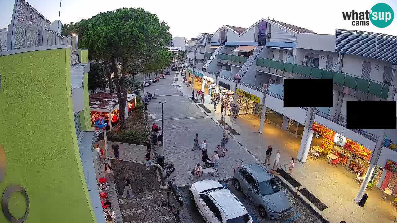 Webcam Rue Commerçante de Bibione – Vue en direct