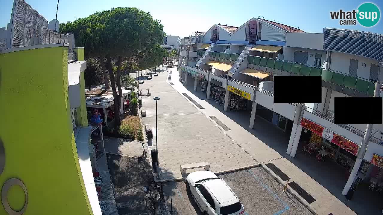 Webcam Rue Commerçante de Bibione – Vue en direct