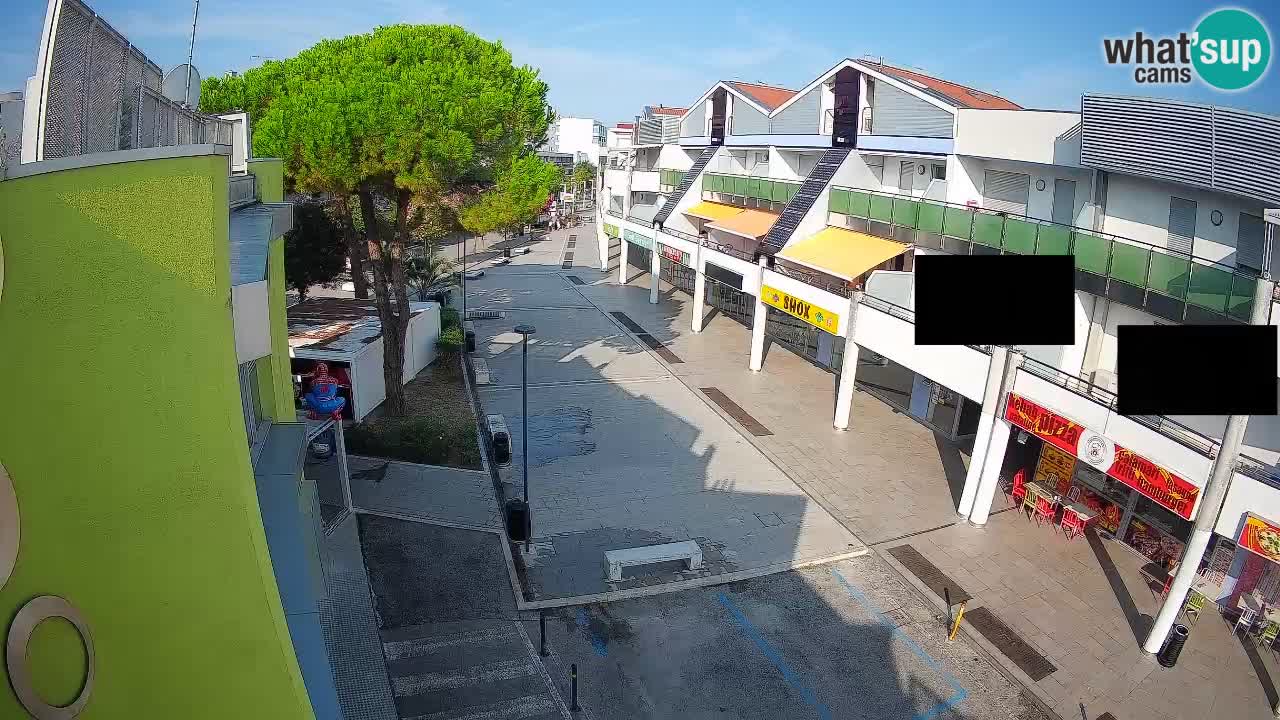 Spletna kamera Bibione Nakupovalna ulica – v živo