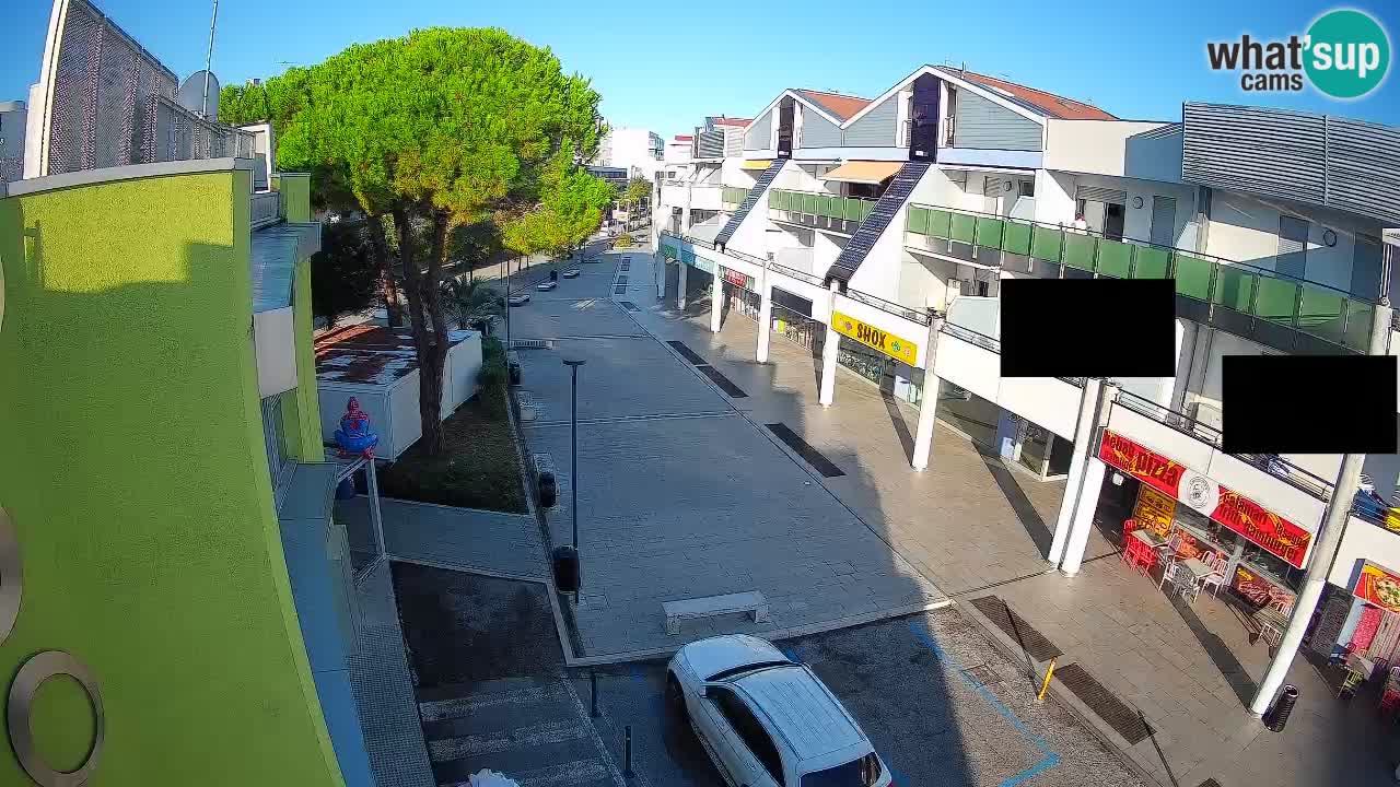 Webcam Via dello Shopping Bibione – Diretta Live