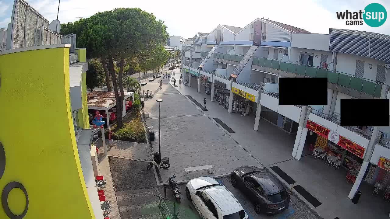 Webcam Via dello Shopping Bibione – Diretta Live