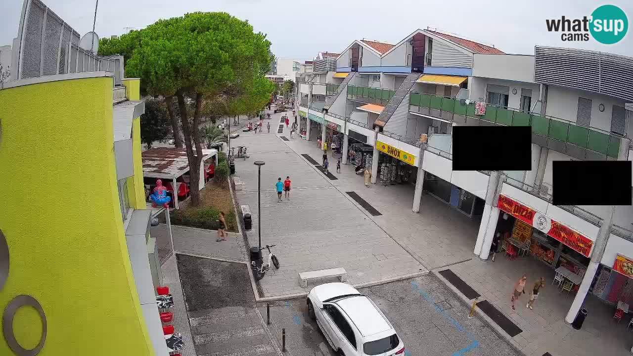 Webcam Rue Commerçante de Bibione – Vue en direct