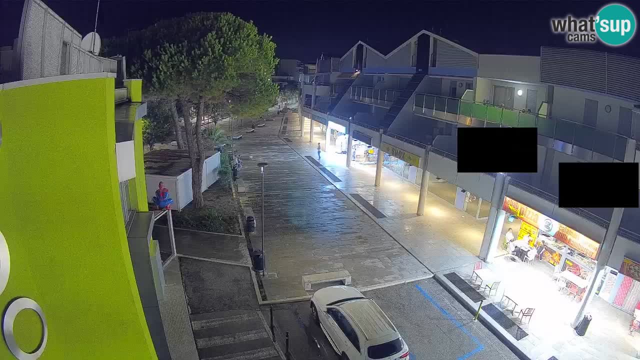Webcam Via dello Shopping Bibione – Diretta Live