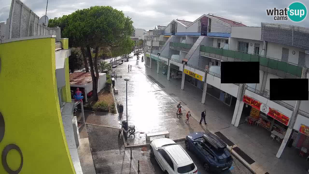 Bibione Shopping Street Webcam – Live View