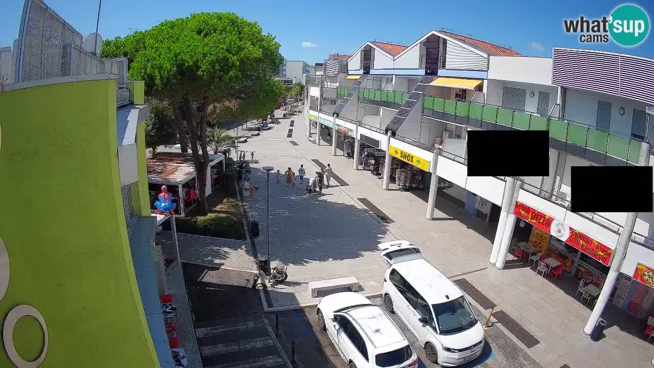 Bibione Shopping Street Webcam – Live View