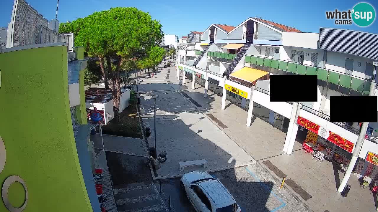 Webcam Rue Commerçante de Bibione – Vue en direct
