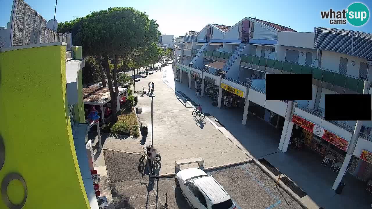 Spletna kamera Bibione Nakupovalna ulica – v živo