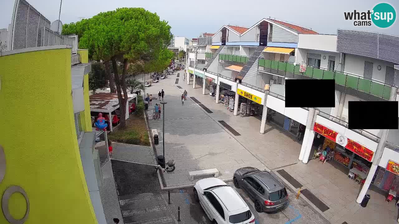 Spletna kamera Bibione Nakupovalna ulica – v živo