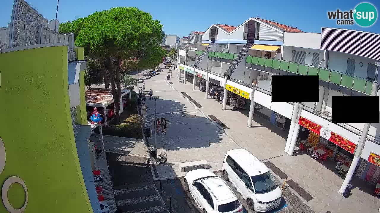 Bibione Shopping Street Webcam – Live View