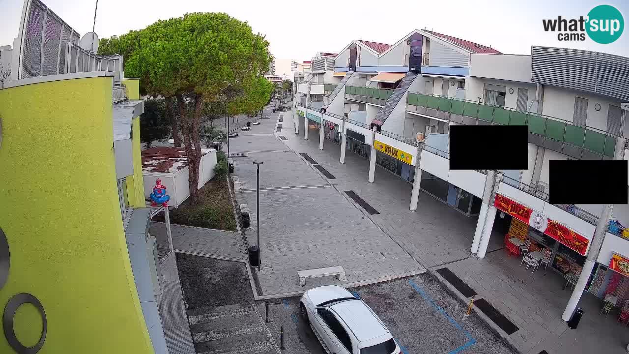 Webcam Via dello Shopping Bibione – Diretta Live